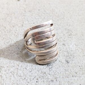 Silpada Sterling Silver Ring 7 Abstract Avant Garde